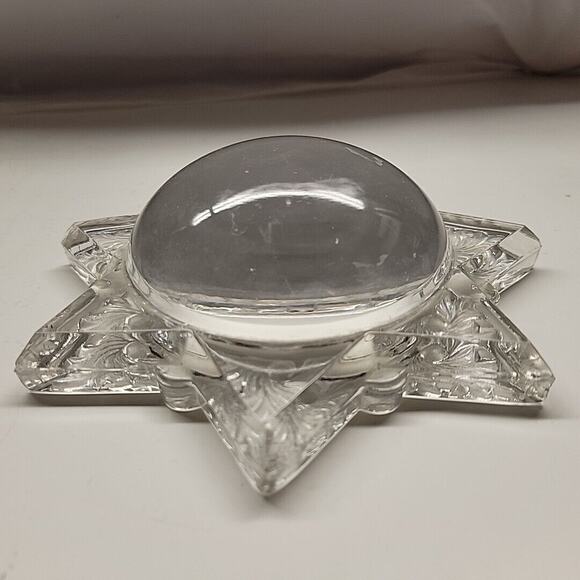 Antique Victorian Pressed Glass 7 Point Star Dome Magnifying Glass Paperweight - Picture 2 of 4